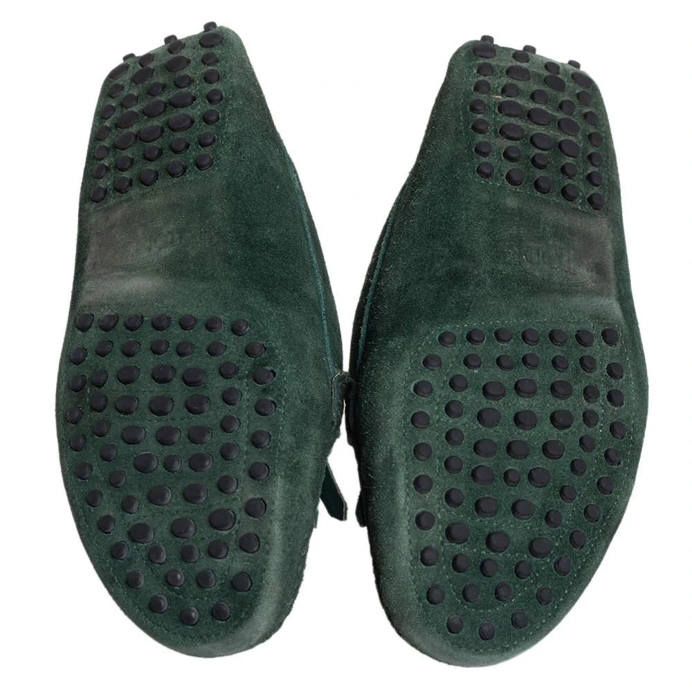 Tod's Green Suede Fringe Slip On Loafers Size 36.5 商品