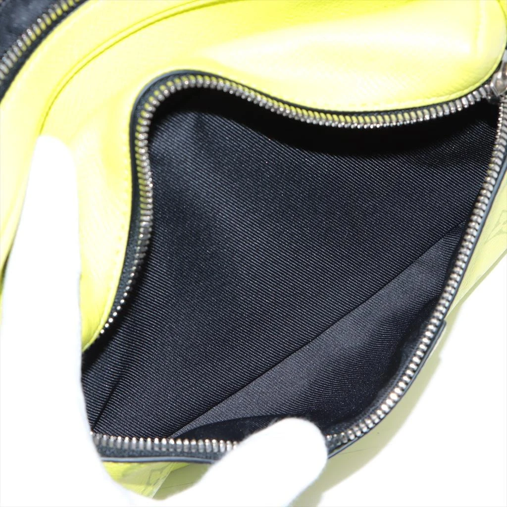 商品[二手商品] Louis Vuitton|Louis Vuitton Yellow Monogram Canvas Taigarama Leather Outdoor Bumbag Waist Bag,价格¥21217,第5张图片详细描述