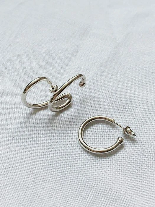 商品MARSBOM|S Earcuff Earring Silver,价格¥765,第2张图片详细描述