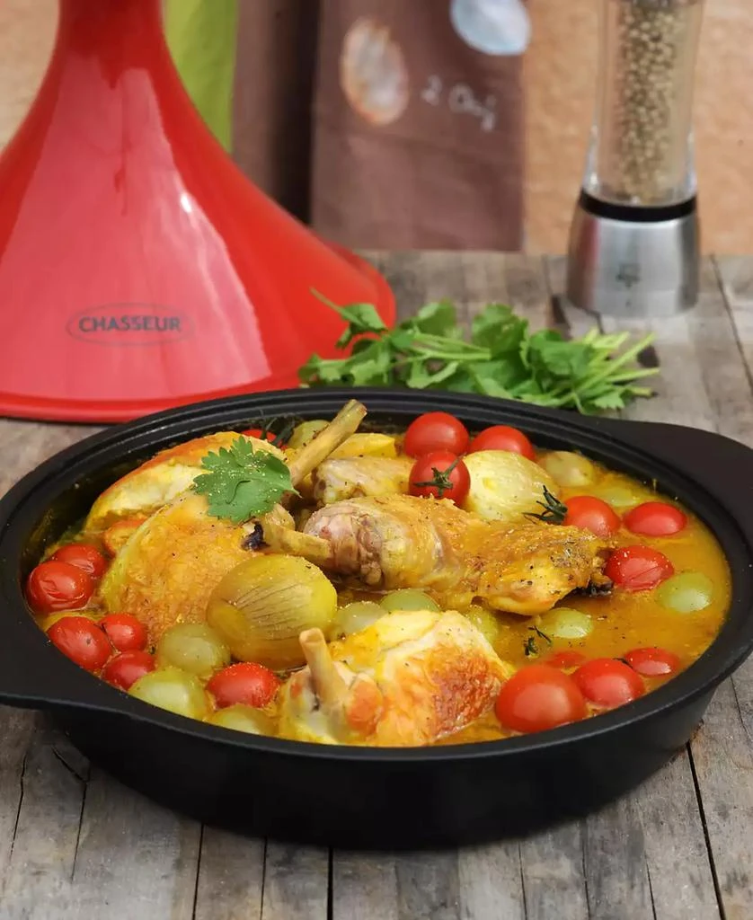 商品Chasseur|French Enameled Cast Iron 12" Tajine with Ceramic Cone Lid,价格¥1601,第2张图片详细描述