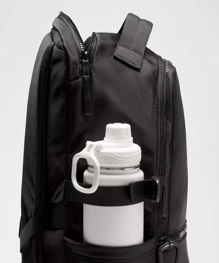 商品Lululemon|New Crew Backpack 22L *Logo,价格¥637,第4张图片详细描述