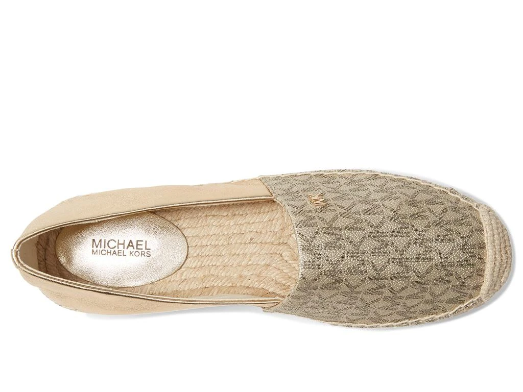 商品Michael Kors|Kendrick Slip-On,价格¥710,第2张图片详细描述