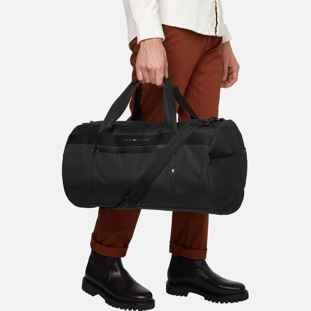 商品Tommy Hilfiger|Tommy Hilfiger Horizon Duffle Bag,价格¥916,第3张图片详细描述