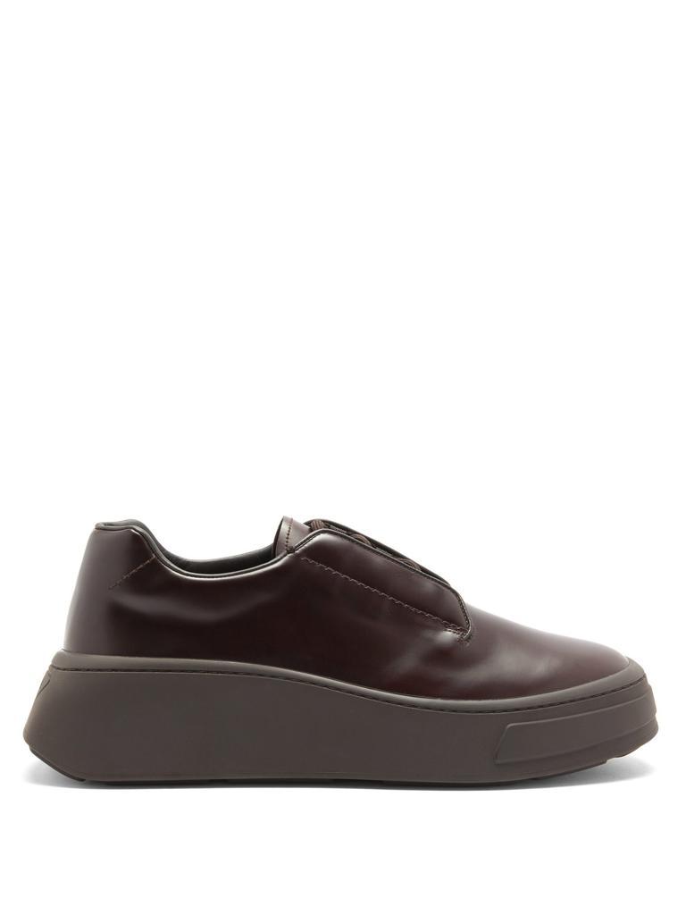 商品Prada|Chunky-sole logo-debossed leather Derby shoes,价格¥5336,第1张图片