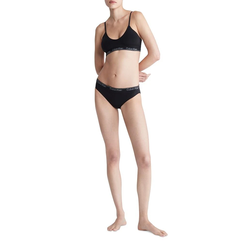 商品Calvin Klein|Modern Seamless Naturals Bikini Underwear QF7096,价格¥100,第3张图片详细描述