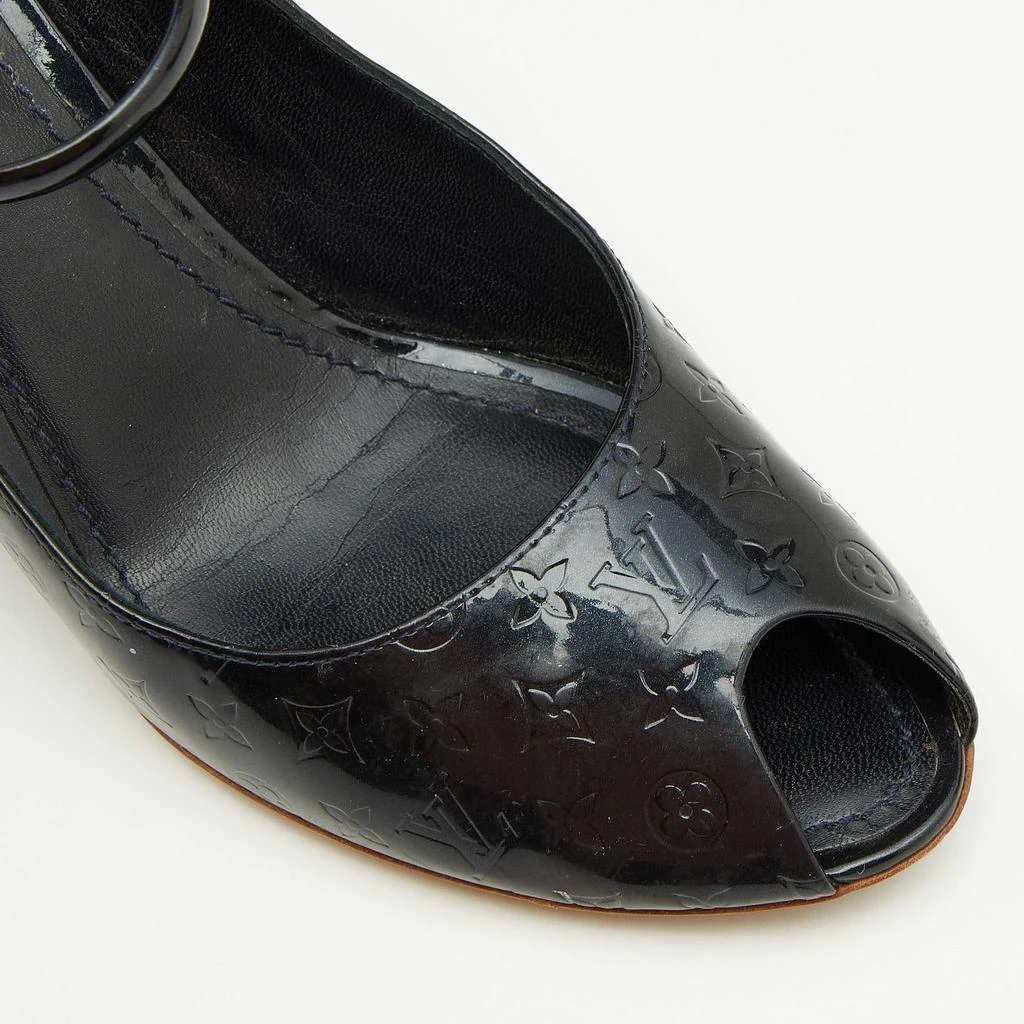 Louis Vuitton Navy Blue Monogram Patent Leather Peep Toe Ankle Strap Wedge Pumps Size 38.5 商品
