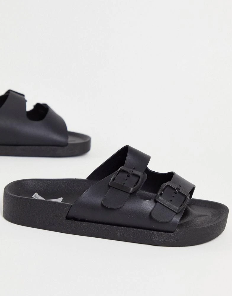 商品Hugo Boss|London Rebel X jelly buckle sliders in black,价格¥116,第3张图片详细描述