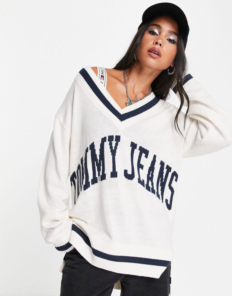 Tommy Jeans x ASOS exclusive v neck knitted jumper in ecru商品第1张图片规格展示