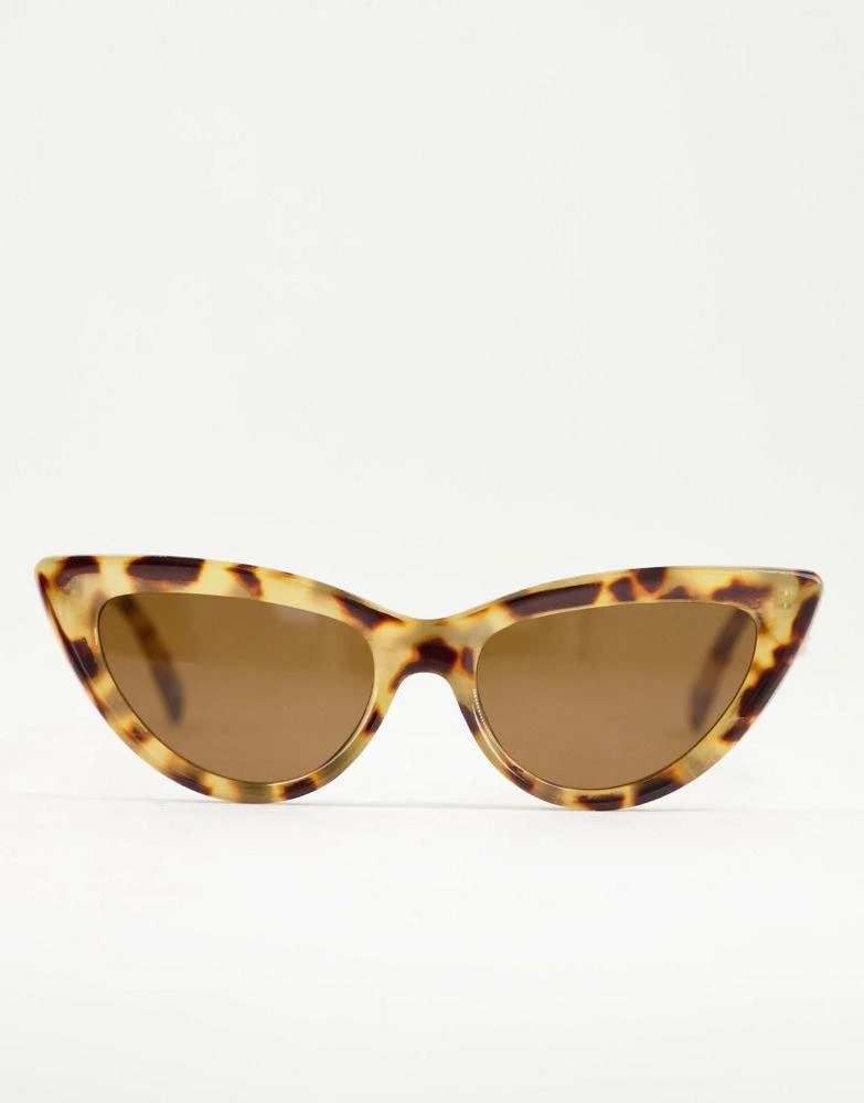 商品ASOS|ASOS DESIGN bevelled cat eye sunglasses in milky tort,价格¥29,第3张图片详细描述