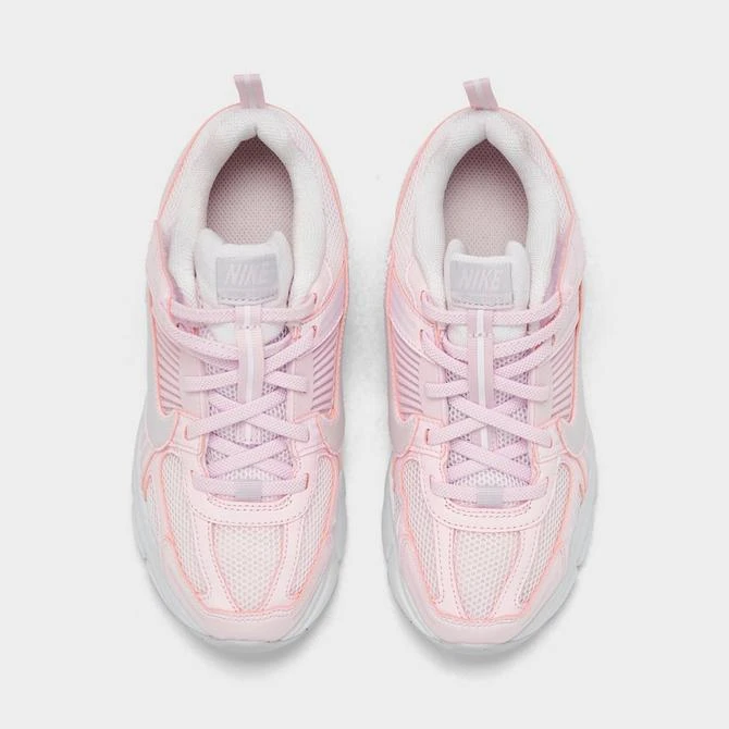 商品NIKE|Girls' Little Kids' Nike Vomero 5 Stretch Lace Casual Shoes,价格¥667,第5张图片详细描述