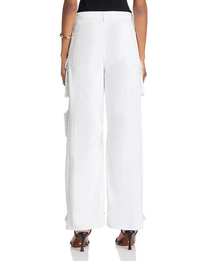 商品Steve Madden|Duo Cargo Jeans in Light Blue,价格¥618,第3张图片详细描述