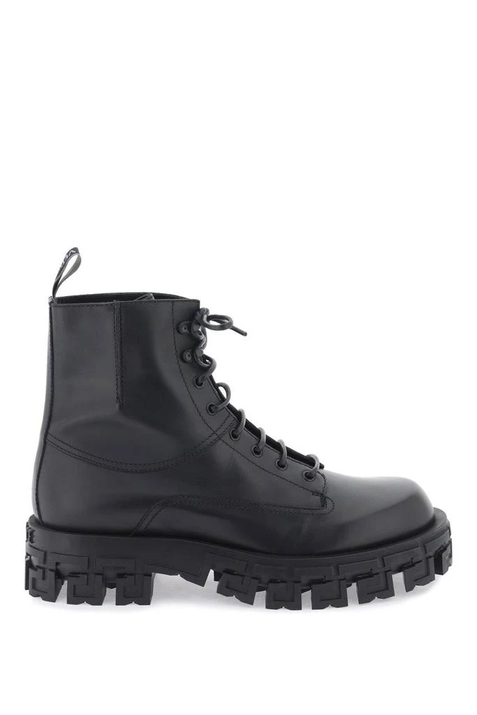 商品Versace|Greca Portico combat boots,价格¥4083,第1张图片