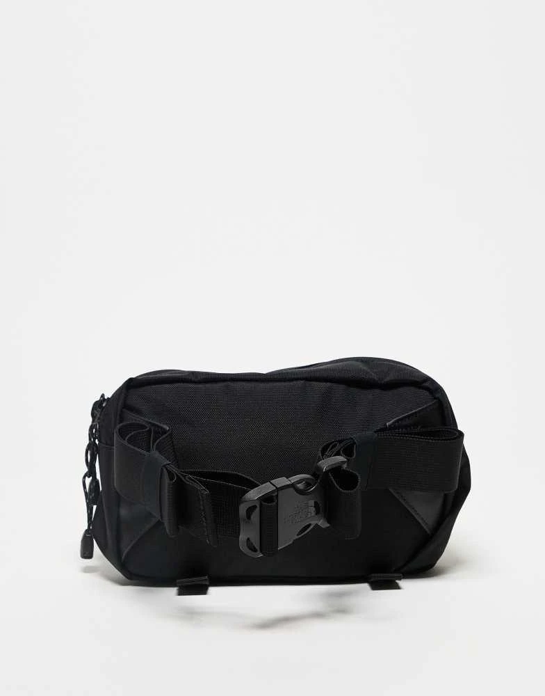 商品The North Face|The North Face Base Camp logo bum bag in black,价格¥387,第3张图片详细描述