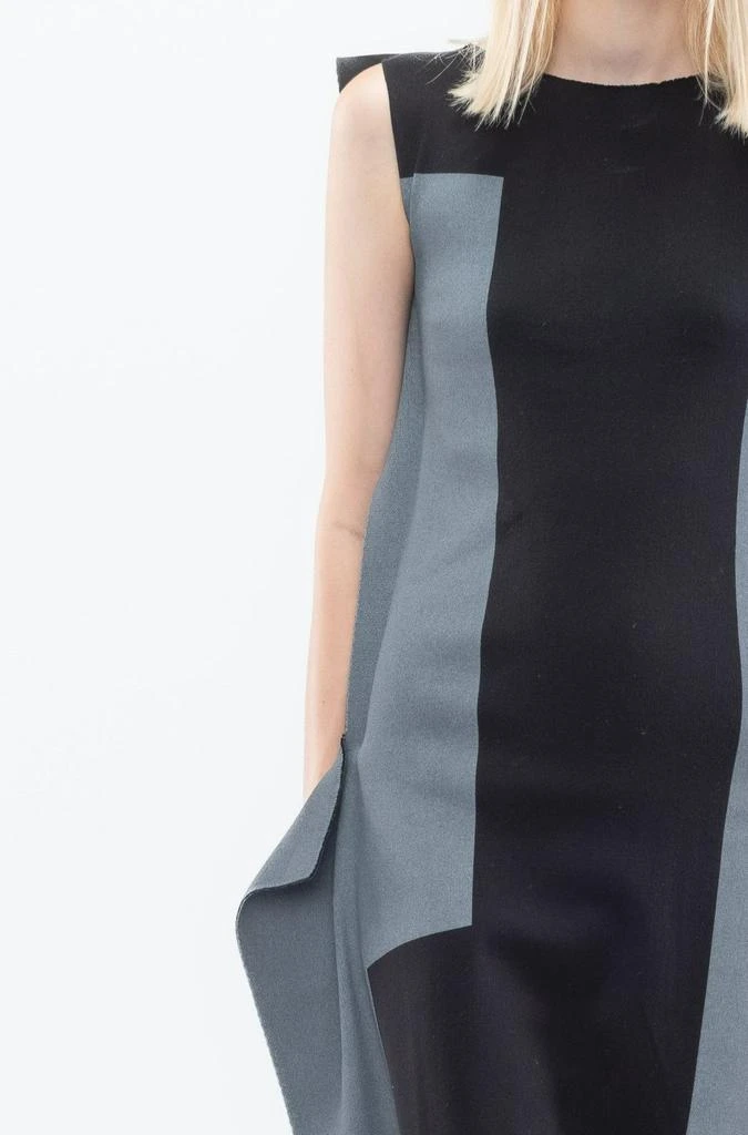 商品Issey Miyake|Issey Miyake Rectilinear AP Dress,价格¥3665,第5张图片详细描述