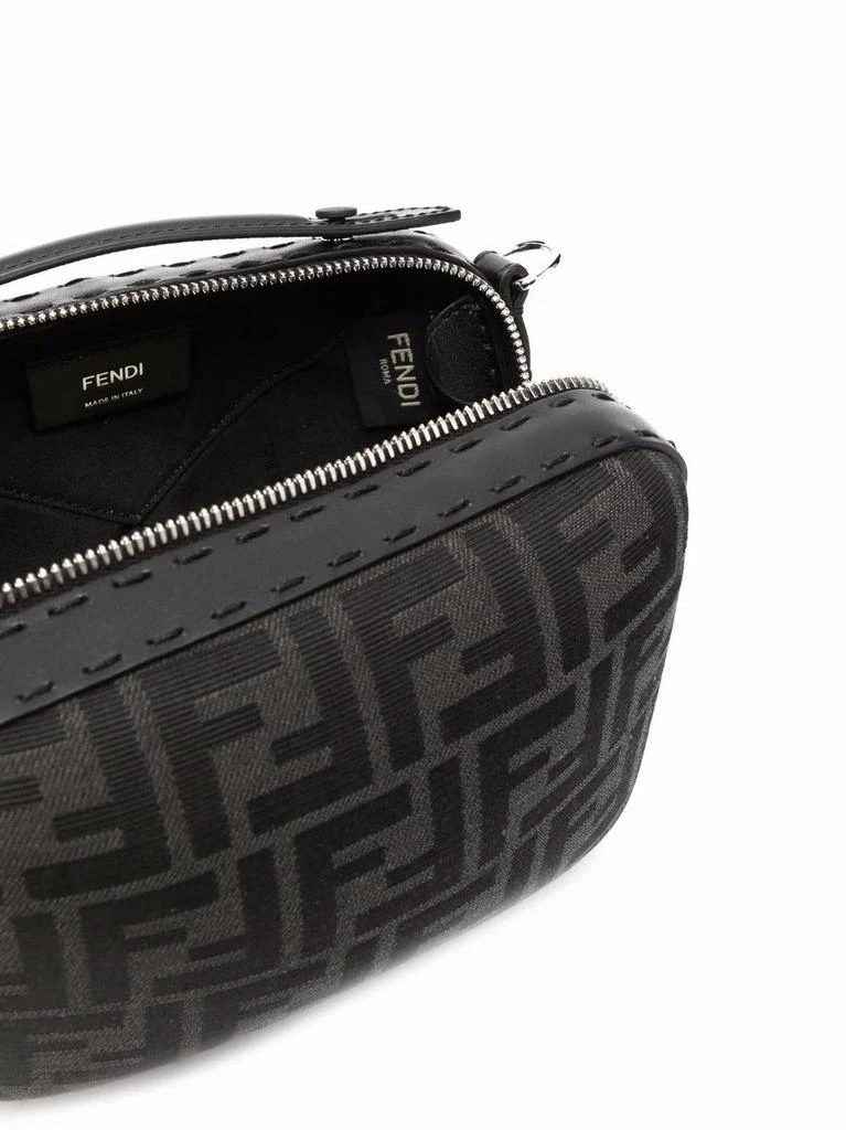 商品Fendi|Fendi men's black polyester messenger bag,价格¥12850,第4张图片详细描述