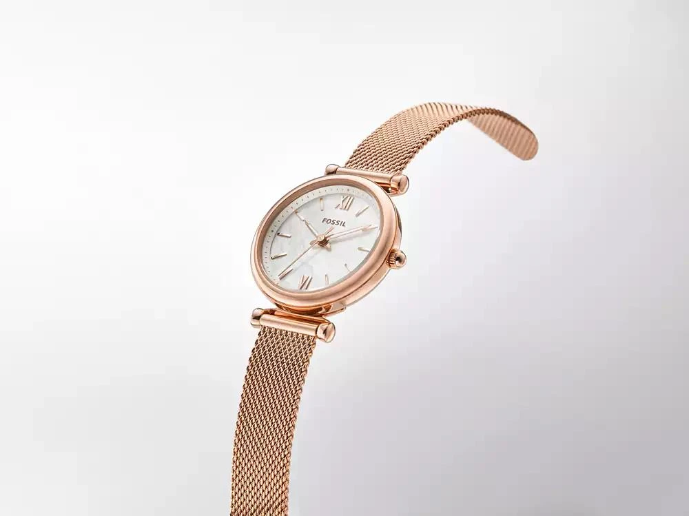商品Fossil|Women's Mini Carlie Stainless Steel Mesh Bracelet Watch 28mm,价格¥890,第3张图片详细描述