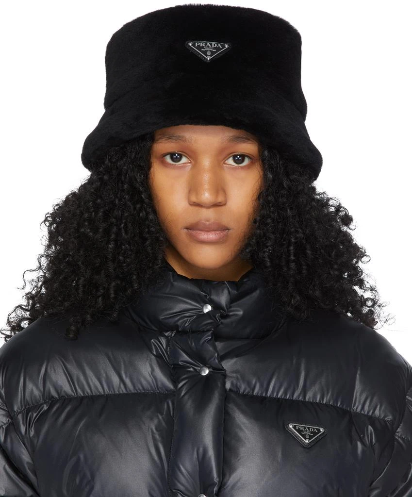 商品Prada|Black Shearling Bucket Hat,价格¥5352,第1张图片