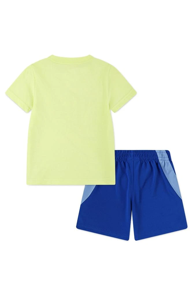 商品NIKE|Kids' On the Move Logo Graphic T-Shirt & Shorts Set,价格¥162,第2张图片详细描述