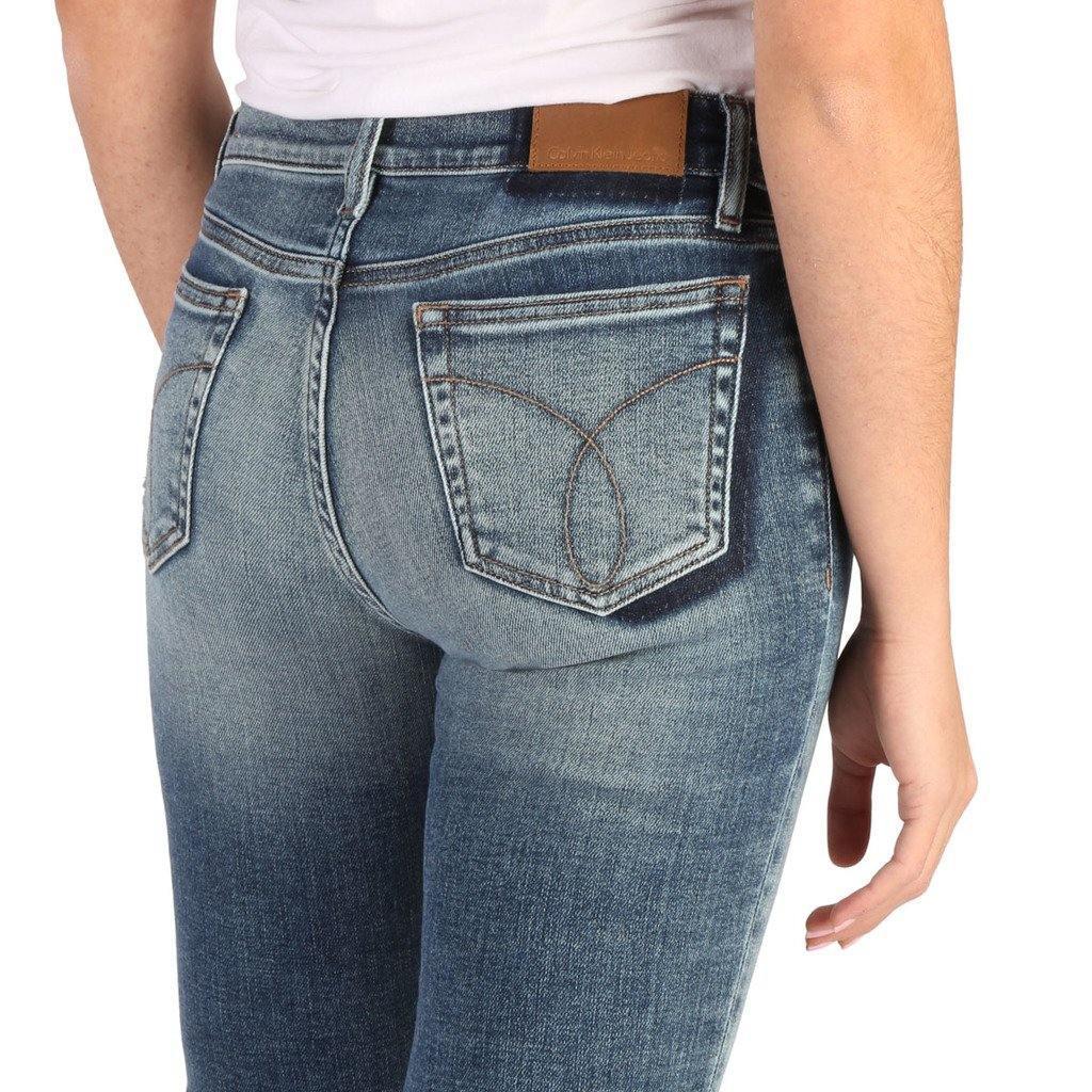 商品Calvin Klein|Calvin Klein Women  Skinny Jeans,价格¥546,第6张图片详细描述