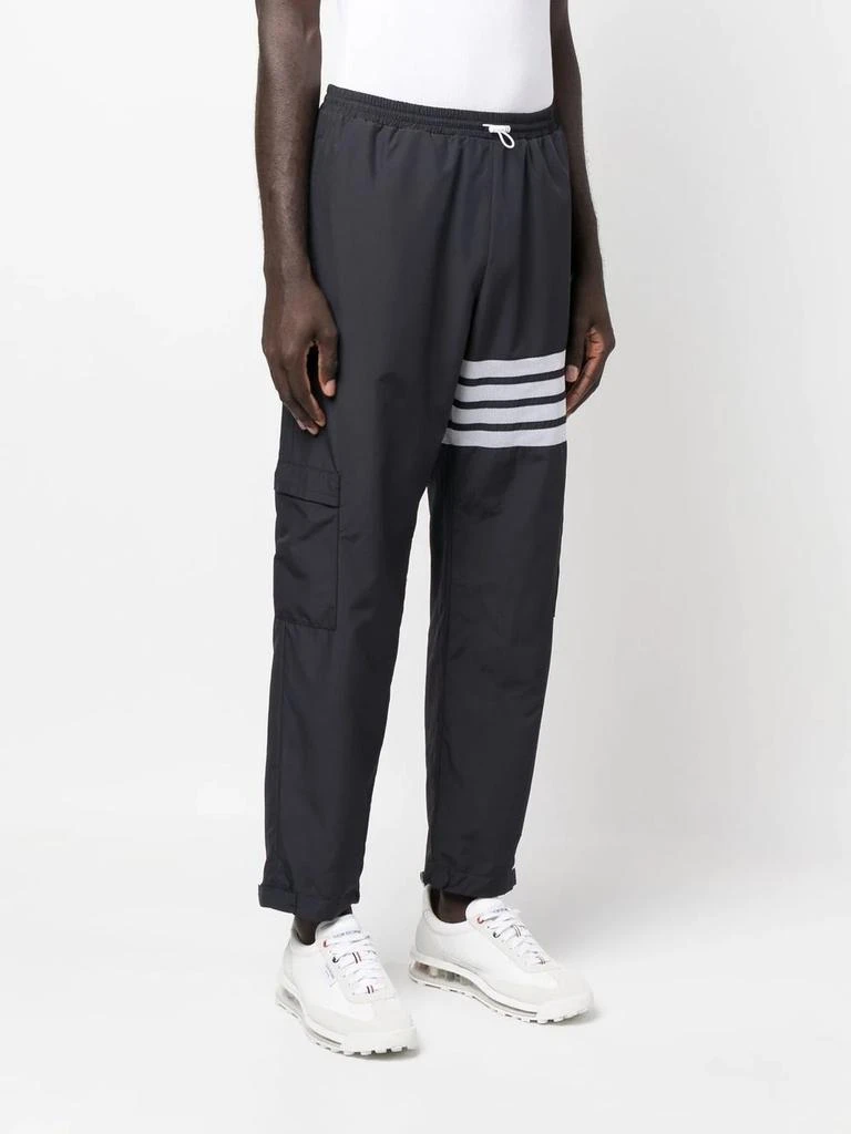 商品Thom Browne|THOM BROWNE MEN PACKABLE TROUSERS W/ SEAMED IN MESH 4 BAR STRIPE IN MILITARY RIPSTOP,价格¥3708,第1张图片