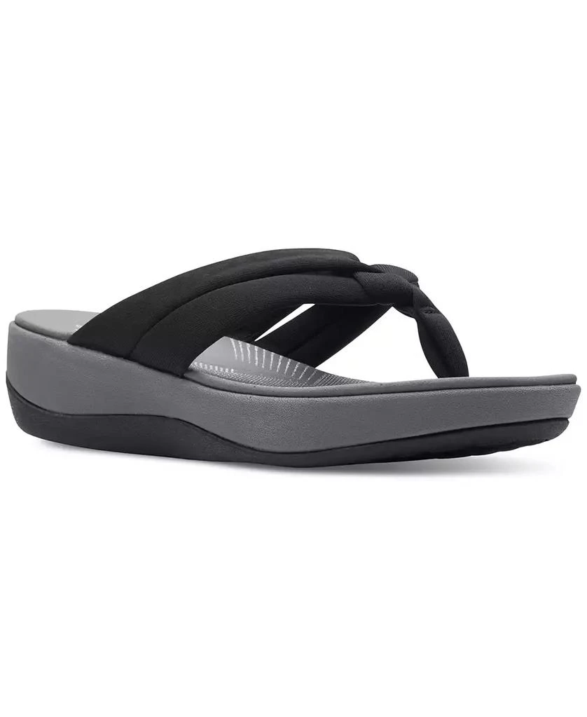 商品Clarks|Women's Cloudsteppers™ Arla Kaylie Slip-On Thong Sandals,价格¥297,第1张图片