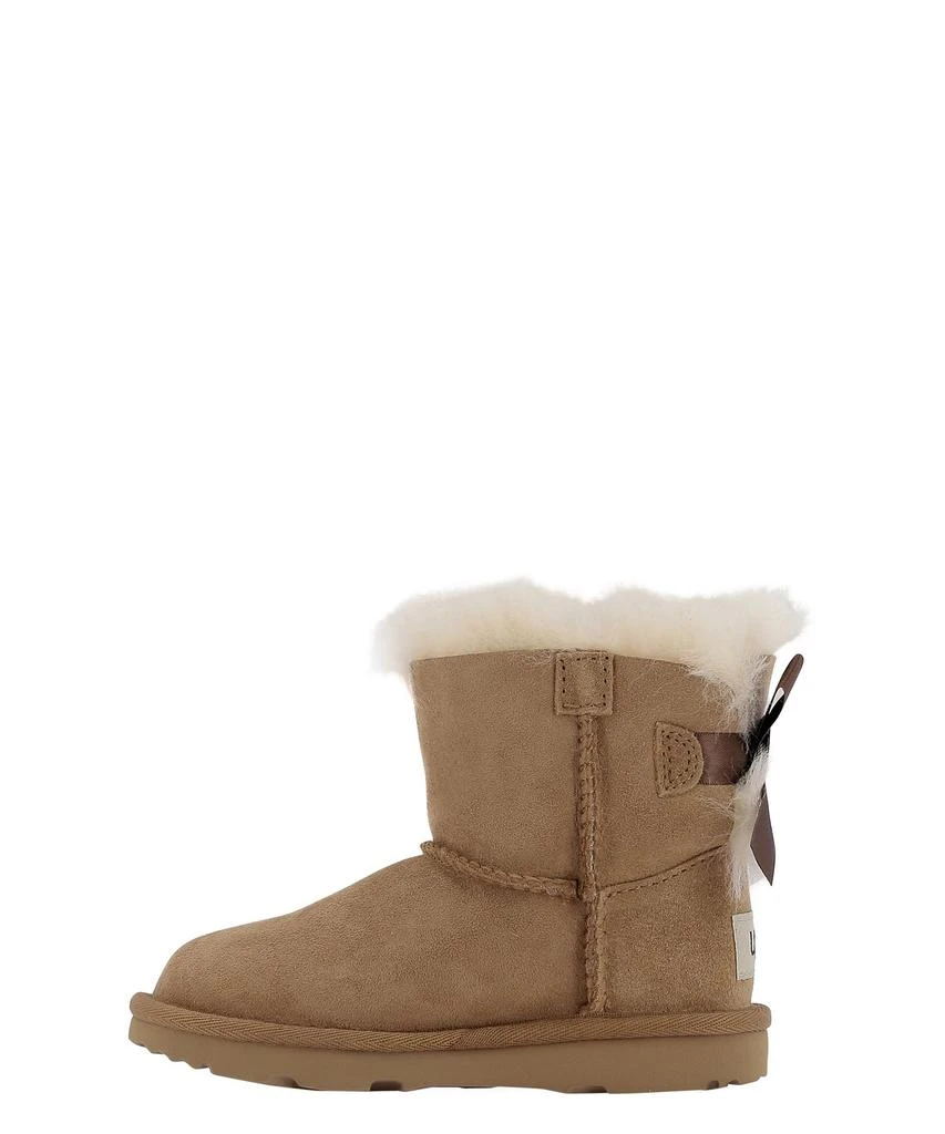 商品UGG|UGG Kids Mini Bailey Bow II Snow Boots,价格¥800,第2张图片详细描述