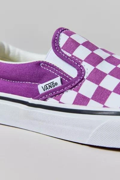 商品Vans|Vans Women's Classic Checkerboard Slip-On Sneaker,价格¥459,第4张图片详细描述