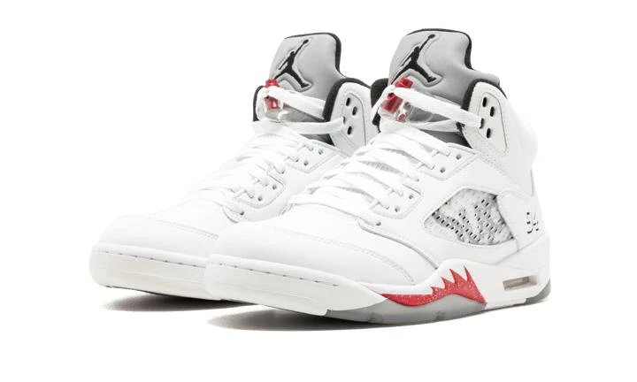 商品Jordan|Air Jordan 5 Retro Supreme,价格¥14426,第3张图片详细描述