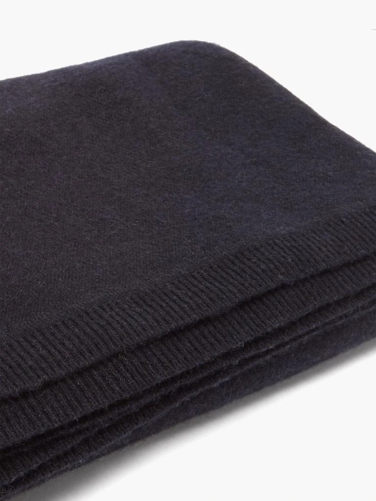 商品Raey|Recycled cashmere-blend at home gift set,价格¥1156,第4张图片详细描述