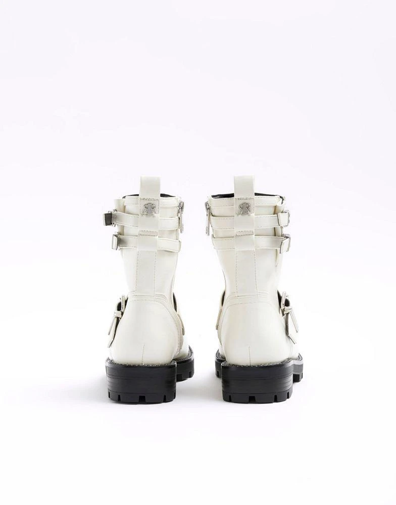 商品River Island|River Island Buckle biker boots in white,价格¥494,第3张图片详细描述