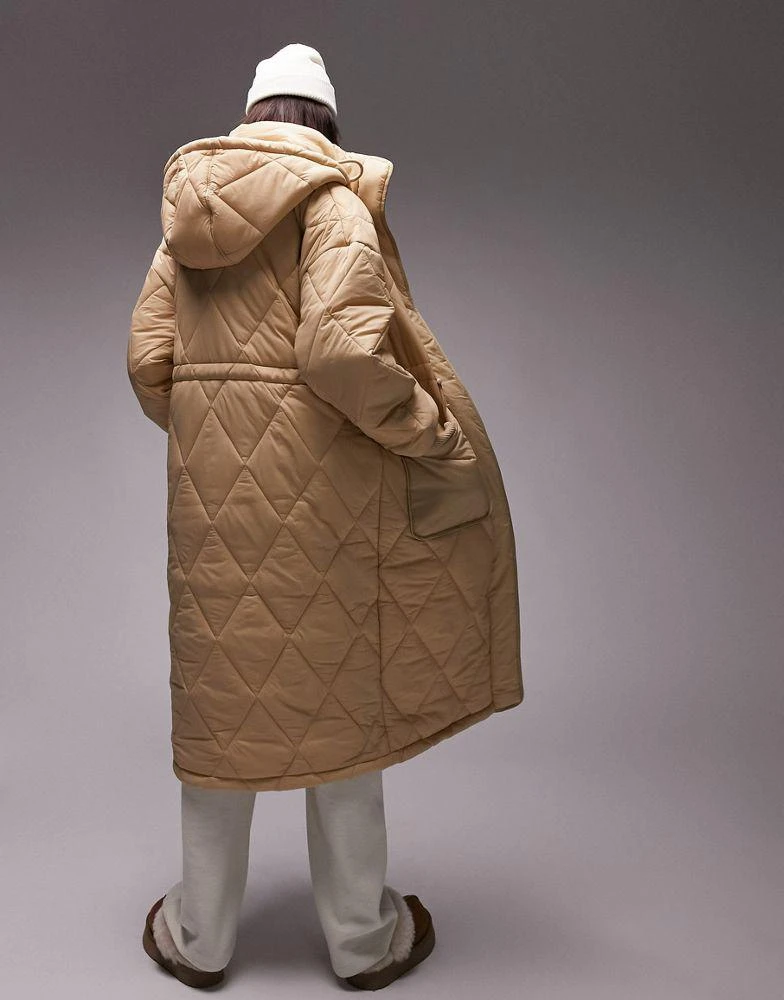 商品Topshop|Topshop longline quilted hooded puffer jacket in buttermilk,价格¥403,第2张图片详细描述