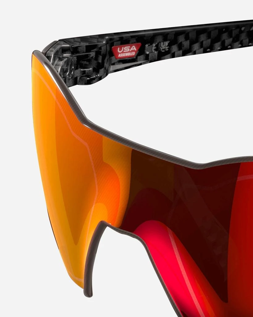 商品Oakley|Re:SubZero Sunglasses Carbon / Prizm Ruby,价格¥914,第5张图片详细描述