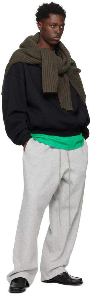 商品Essentials|Black Crewneck Sweatshirt,价格¥618,第4张图片详细描述