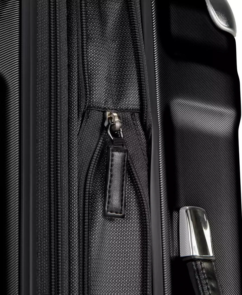 Rodeo Drive 2.0 Hardside 26" Check-In Spinner Suitcase 商品