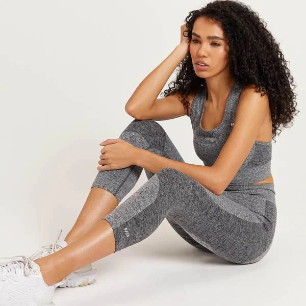 商品Myprotein|MP Women's Curve High Waisted 3/4 Leggings - Grey Marl,价格¥272,第4张图片详细描述