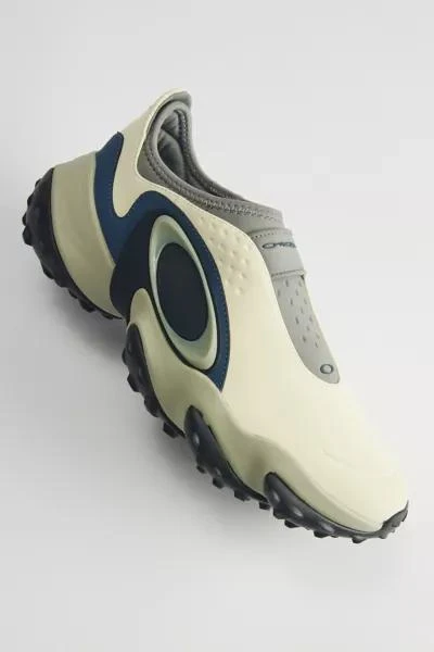 商品Oakley|Oakley Edge Icon Slip On Sneaker,价格¥1496,第1张图片