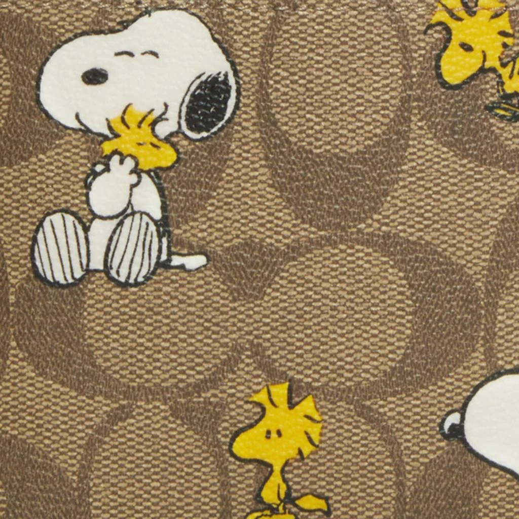 商品Coach|Coach Outlet Coach X Peanuts 3 In 1 Wallet In Signature Canvas With Snoopy Woodstock Print,价格¥855,第2张图片详细描述