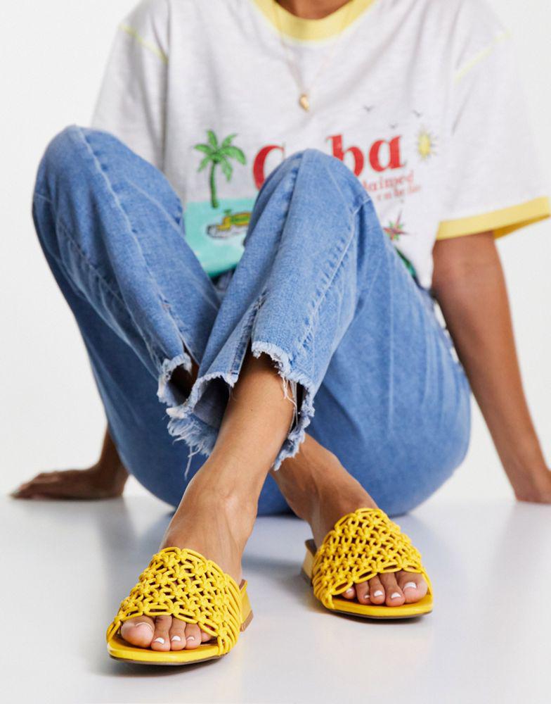 ASOS DESIGN Flexion woven mule sandals in yellow商品第1张图片规格展示