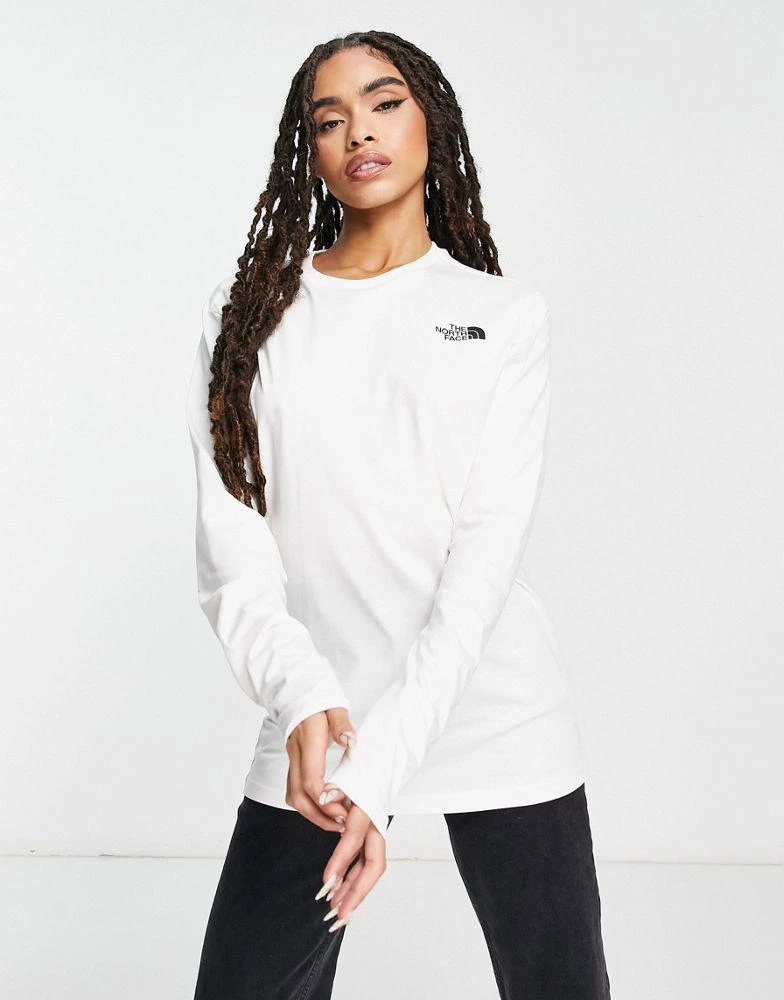 商品The North Face|The North Face Collage back print long sleeve t-shirt in off white Exclusive at ASOS,价格¥377,第2张图片详细描述