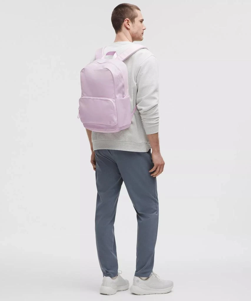 Everywhere Backpack 22L 商品