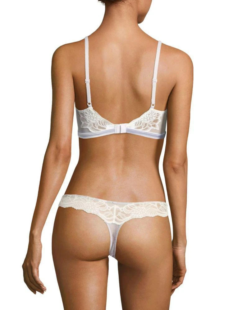 商品Calvin Klein|Enamored Lace Triangle Bra,价格¥446,第2张图片详细描述