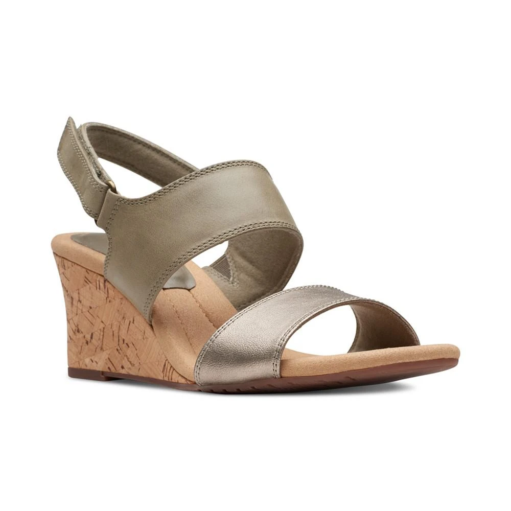 商品Clarks|Women's Kyarra Faye Slingback Wedge Sandals,价格¥439,第1张图片