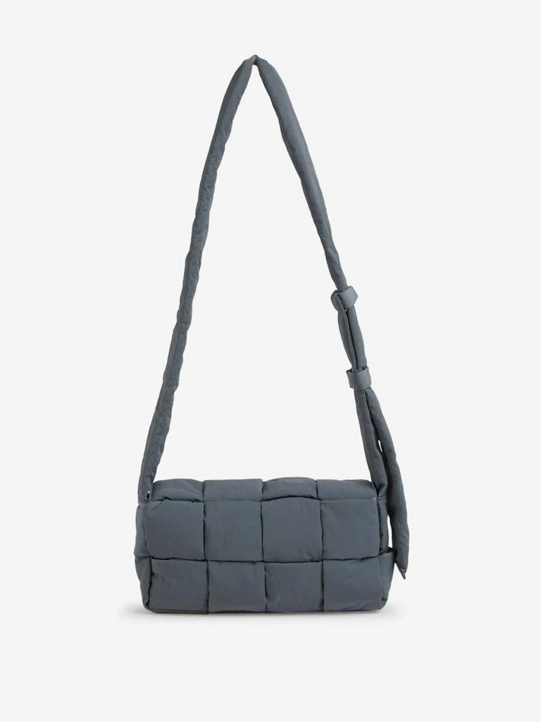 商品Bottega Veneta|Bottega Veneta Cassette Shoulder Bag,价格¥11118,第5张图片详细描述