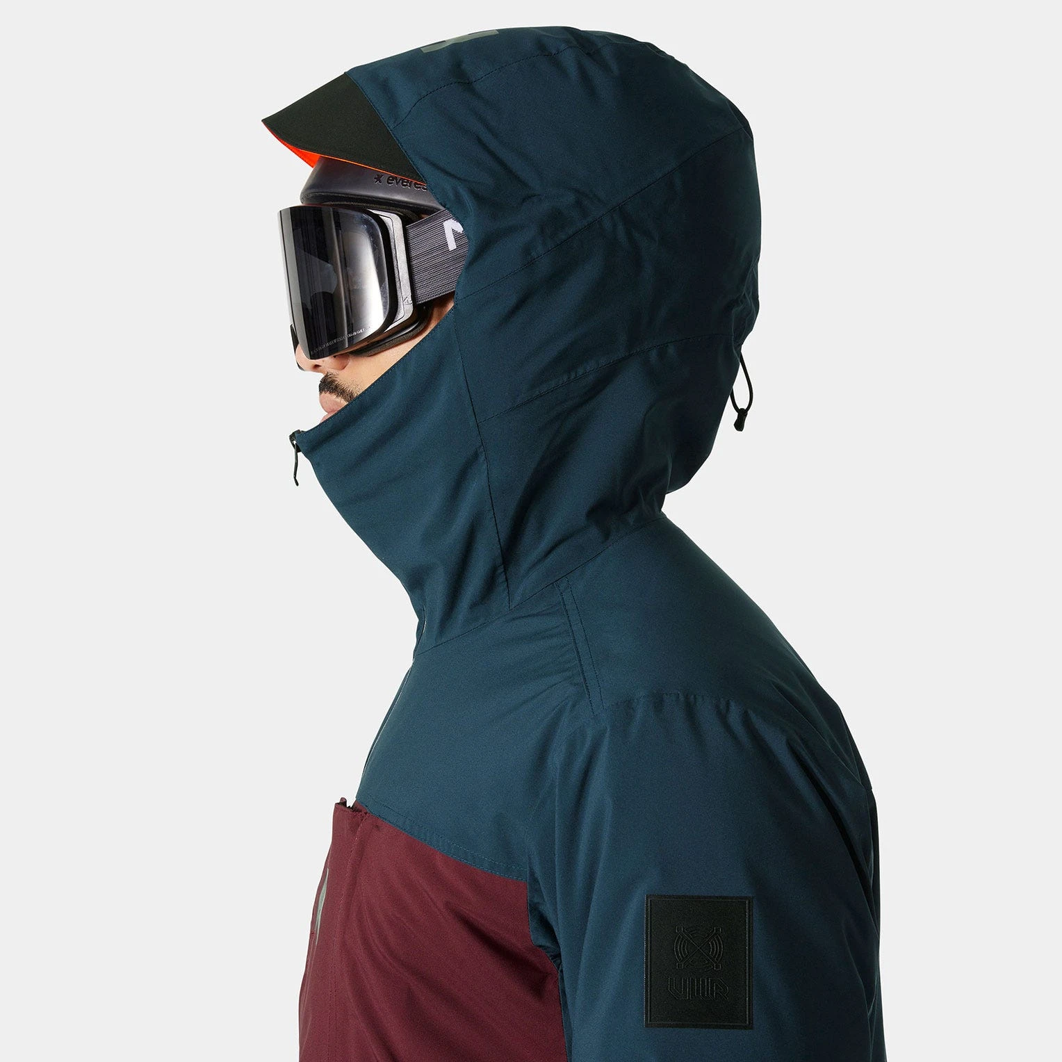 商品【商品预售7天】 Helly Hansen|Helly Hansen 男士户外滑雪服上装 65877574MIDNIGHT 黑色,价格¥3161 描述