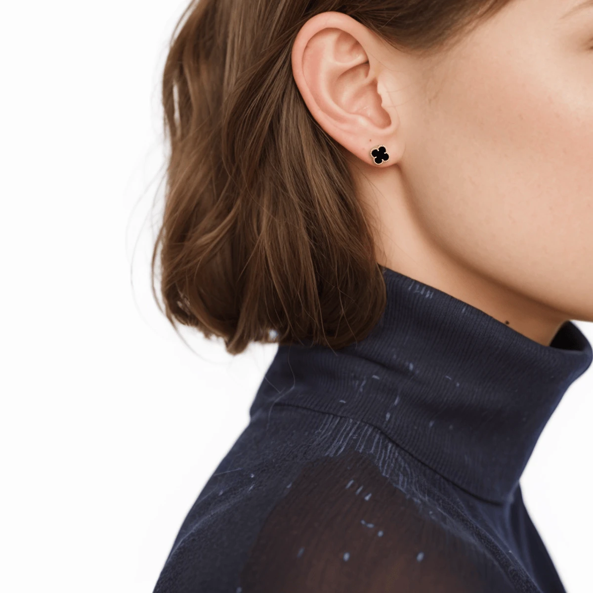商品[国内直发] Van Cleef & Arpels|梵克雅宝 Alhambra四叶幸运系列 单花 四叶草 9.5mm 18k金 耳钉 女款 黑金色,价格¥22514,第9张图片详细描述