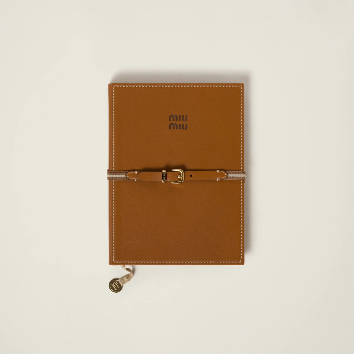商品Miu Miu|【预售】 缪缪 25春夏 女士 文具 Agenda en cuir 5RM035_2CSY_F0046 ,价格¥3961,第1张图片