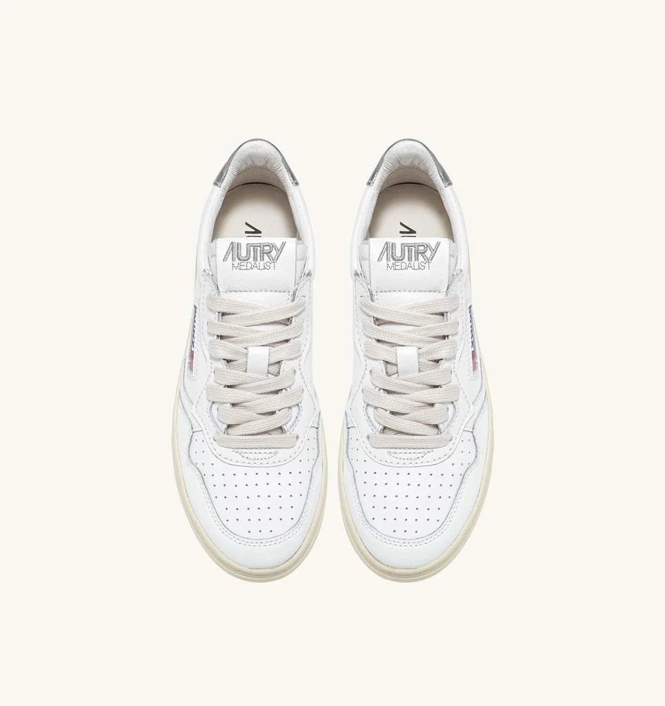 商品Autry|AUTRY MEN MEDALIST LOW 01 LEATHER SNEAKERS,价格¥931,第4张图片详细描述