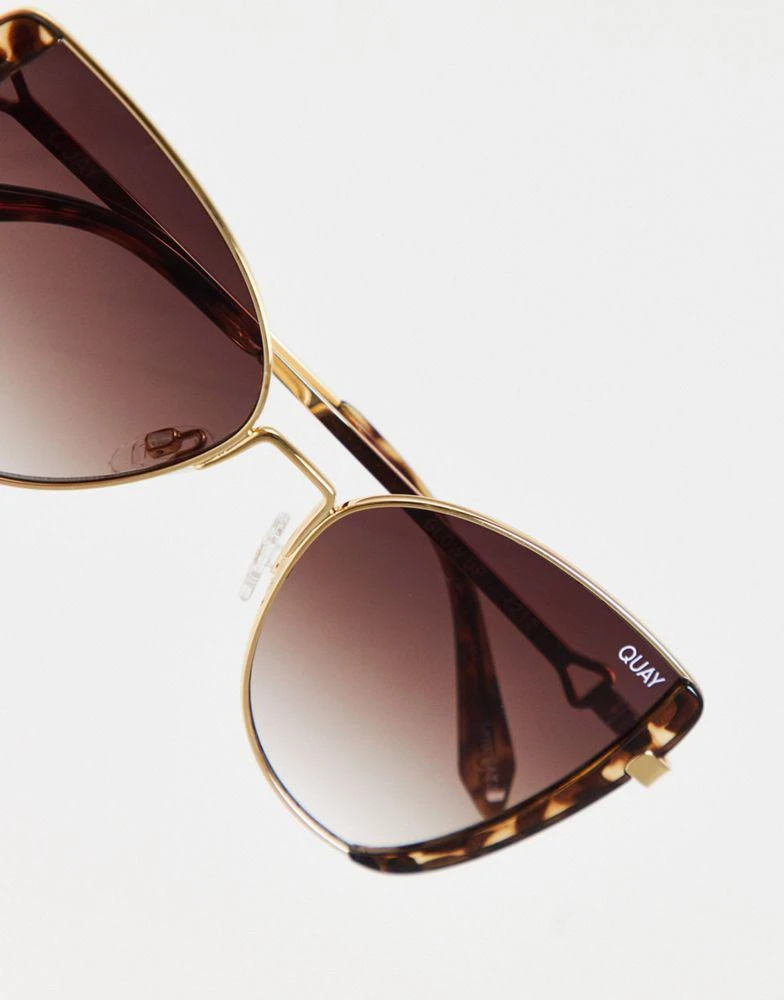 商品Quay|Quay x Love Island Glow Up cat eye sunglasses in gold tortoiseshell,价格¥334,第4张图片详细描述