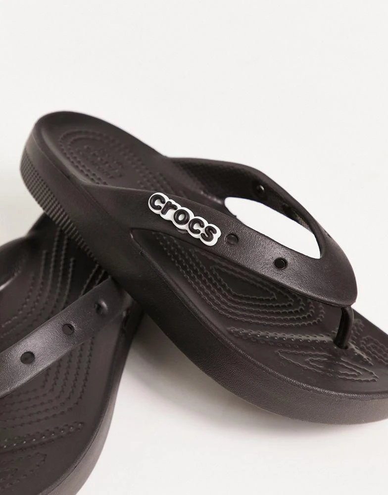 商品Crocs|Crocs platform flip flops in black,价格¥262,第3张图片详细描述