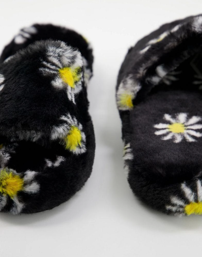 商品ASOS|ASOS DESIGN Zane chunky slider slippers in black floral,价格¥52,第4张图片详细描述